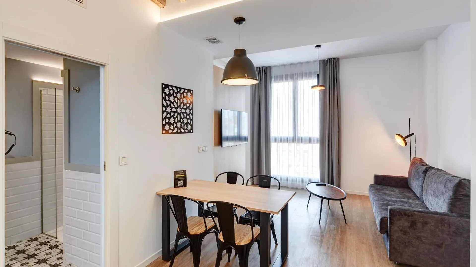 Sercotel Granada Suites Aparthotel